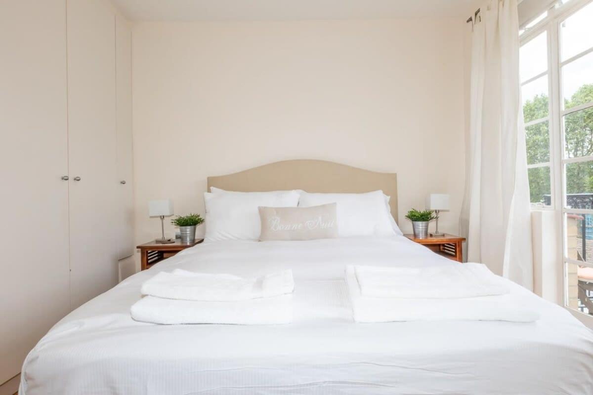Bright & Spacious Floor In Chelsea Appartamento Londra